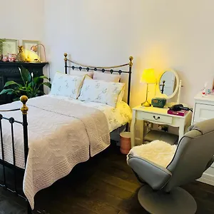 Good Times Elm Row Centre Apartamento